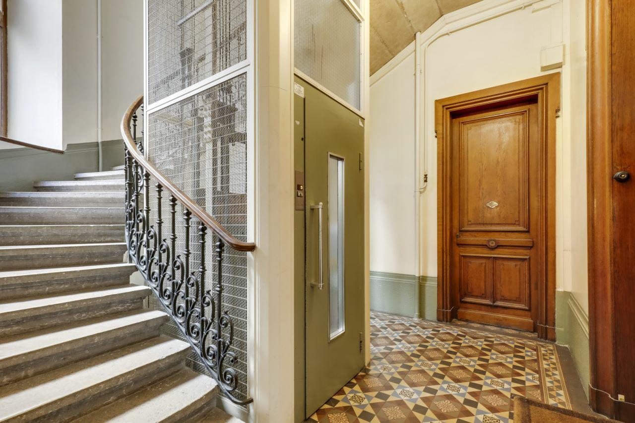 Bureau Lyon 270m² Location bureau Lyon Rhône OLBUR2206442 2